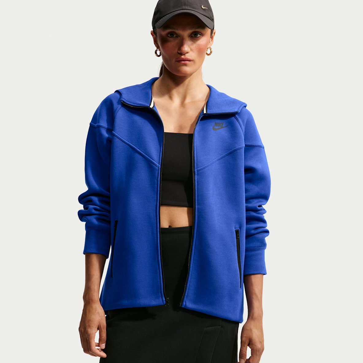 Nike Tech Hoodies. Nike.com